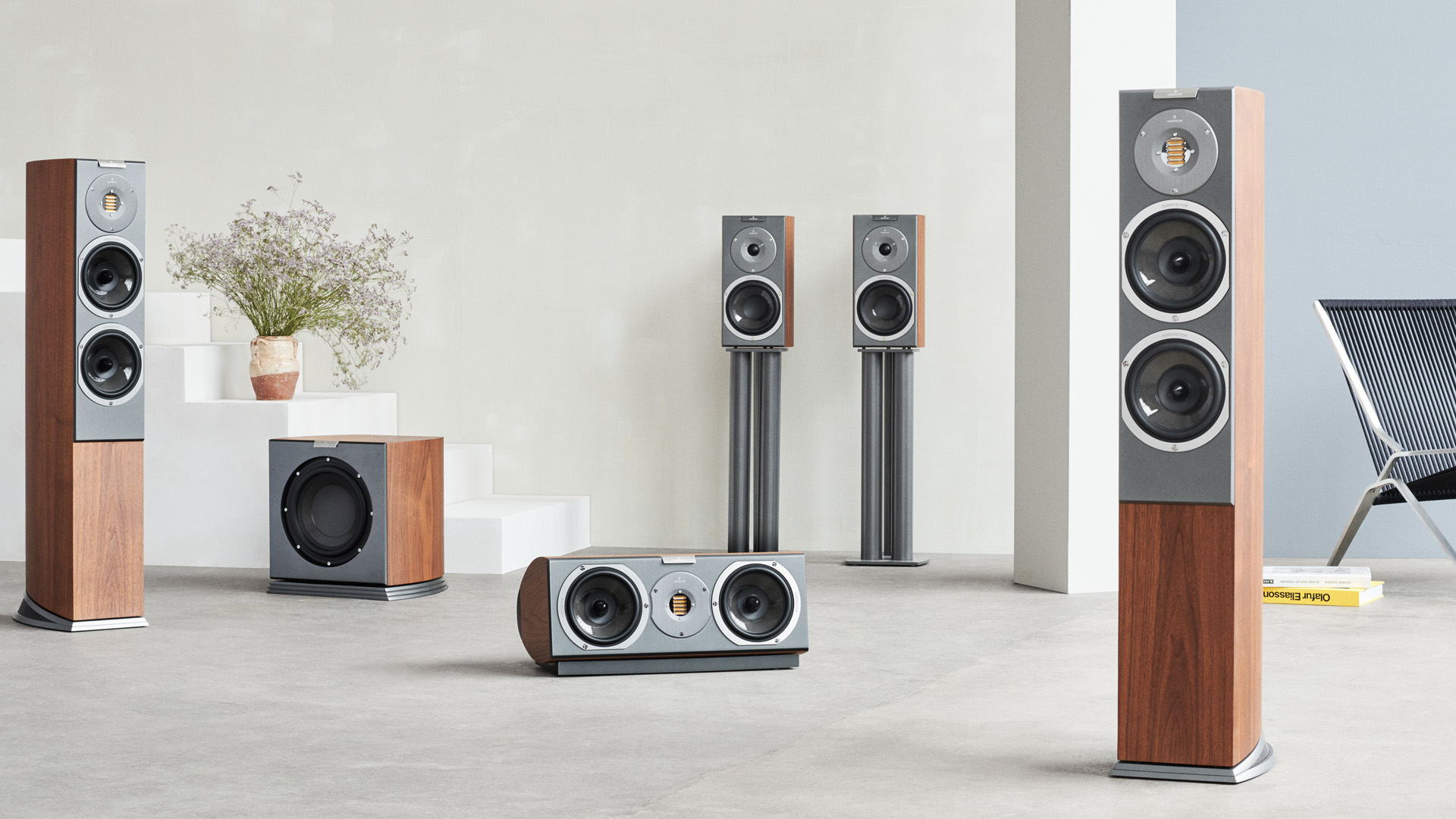 Audiovector-r-series