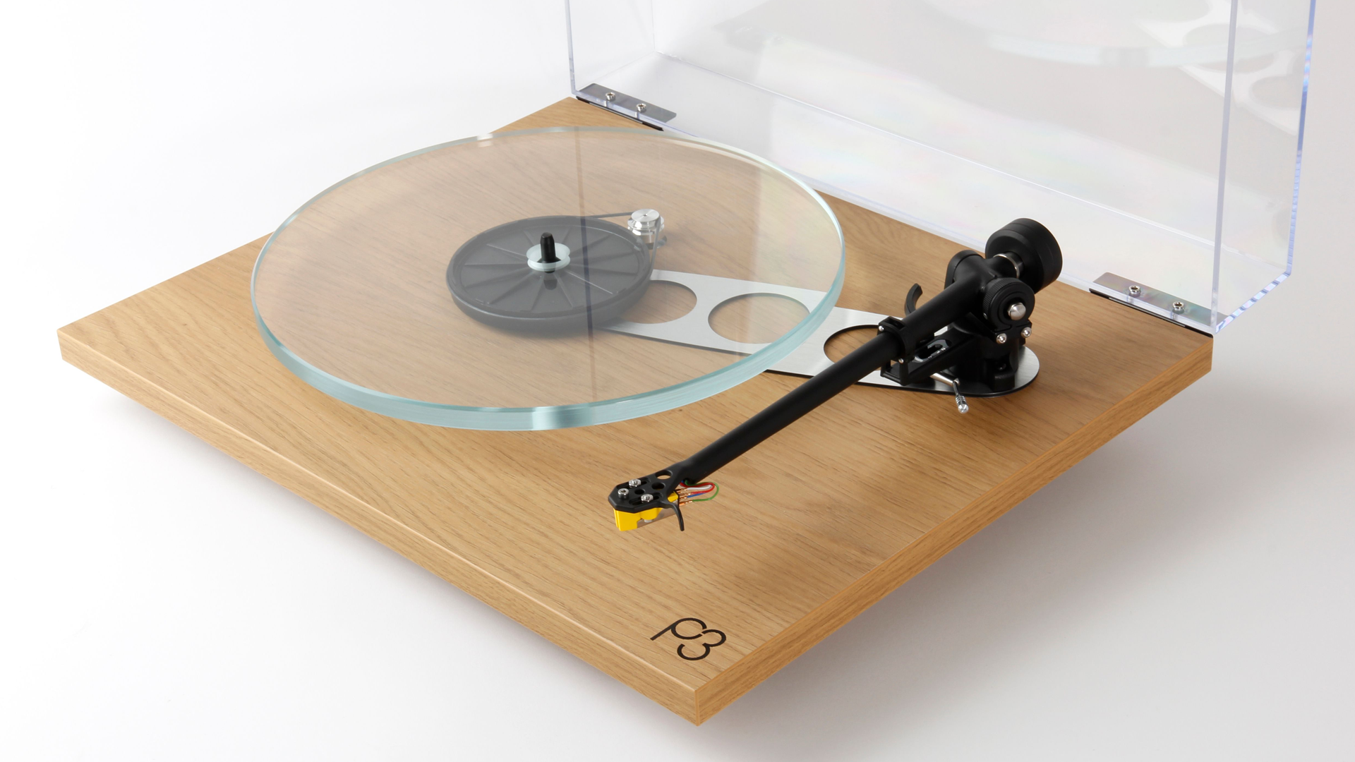 Rega P3 natural oak